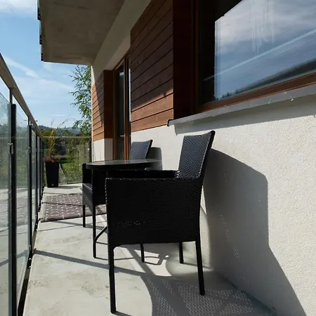 Sun & Snow River Park Apartment