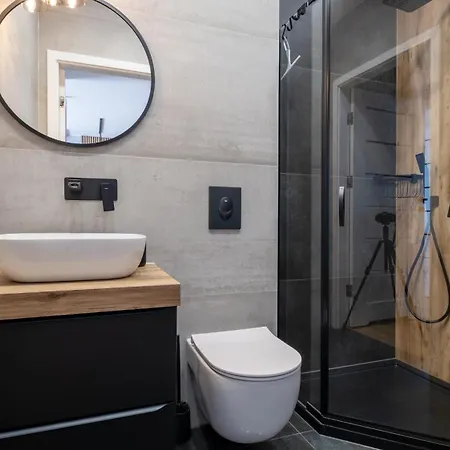 River Park, Sun & Snow *