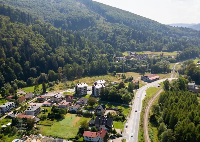 River Park, Sun & Snow