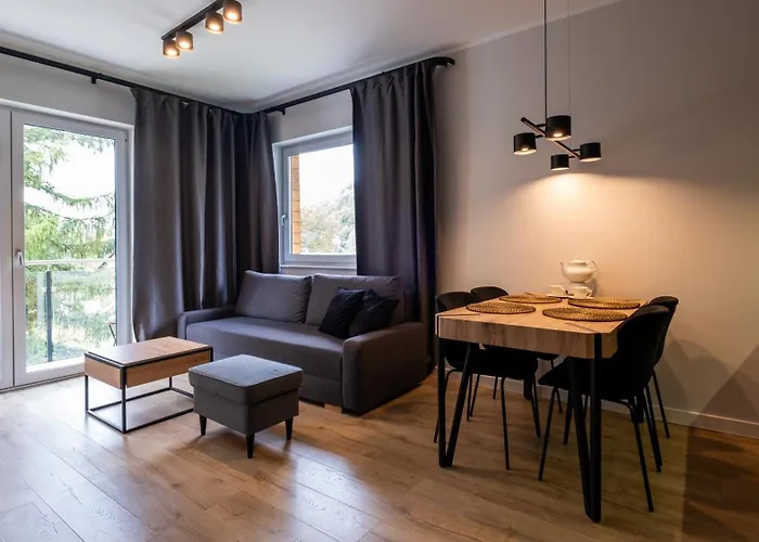 River Park, Sun & Snow *