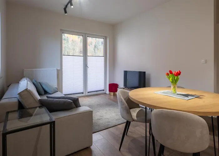 River Park, Sun & Snow ויסלאו