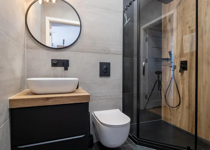 River Park, Sun & Snow *